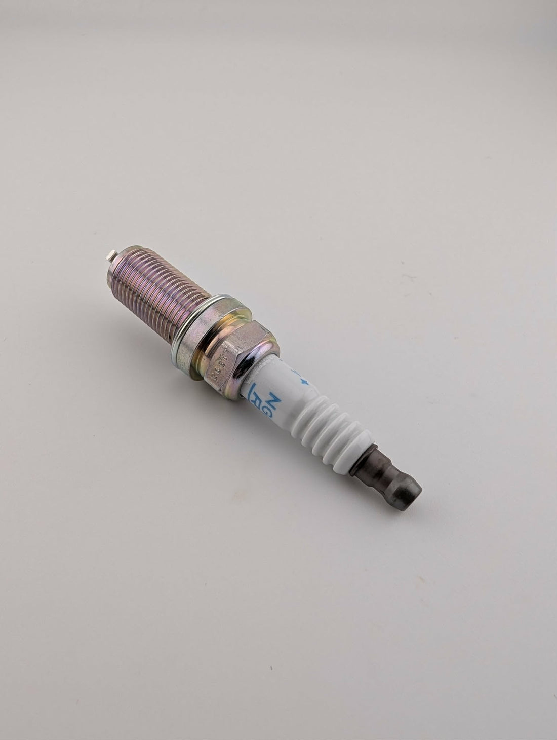 Nissan 350Z Spark Plugs: DE vs HR - What Do You Need?